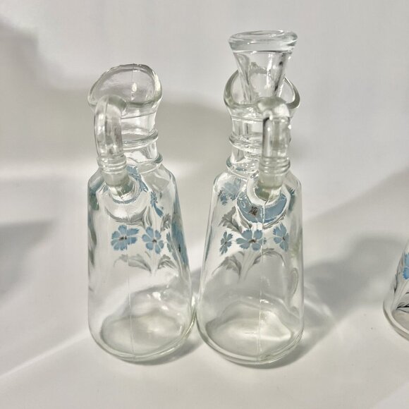 Vintage Salt Pepper Vinegar Oil Flower Blue Glass READ